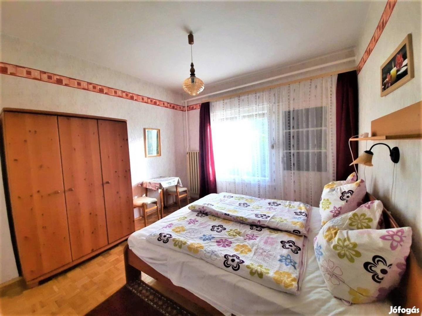 Nora Apartman Balatonlelle Exterior photo